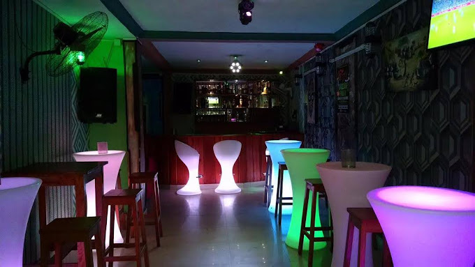 New Edition Lounge 5