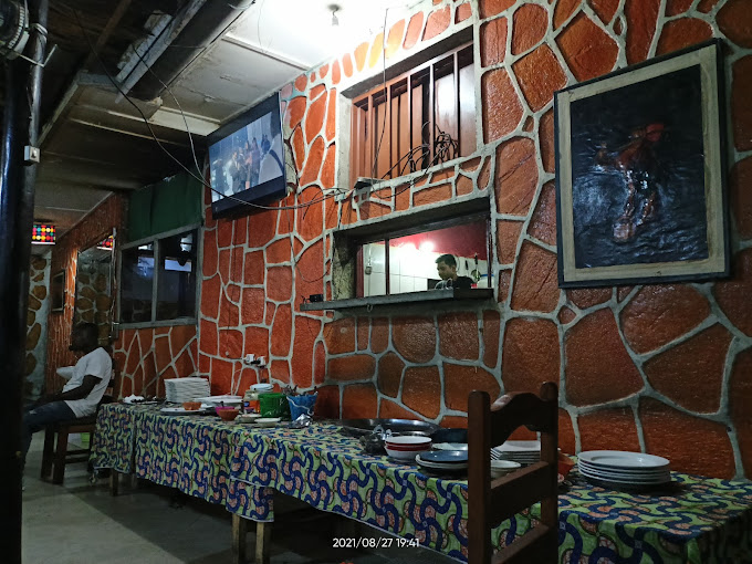 New Salt And Pepper Restaurant & Bar 2