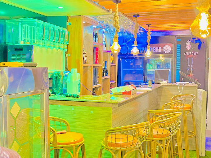 Roosty Restaurant 2